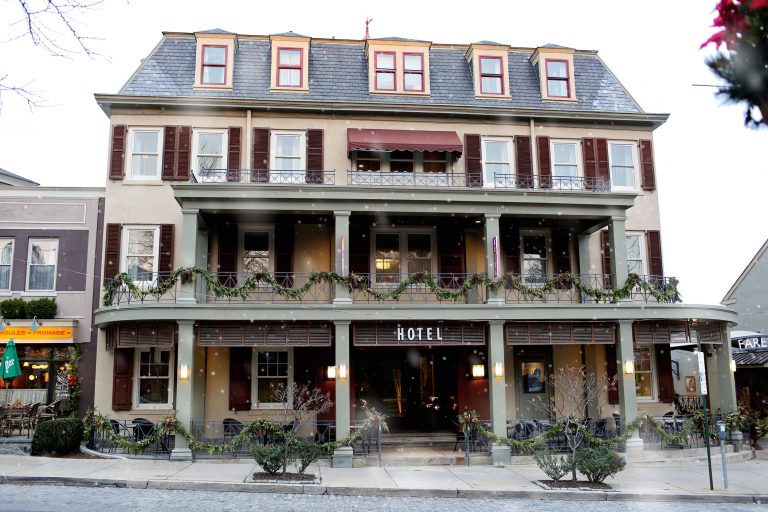 Hotel Exterior 768x512