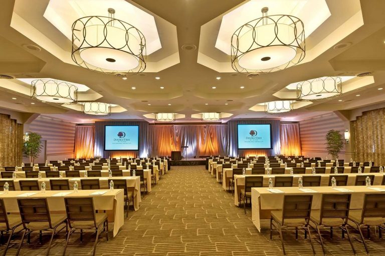 meeting room 768x511